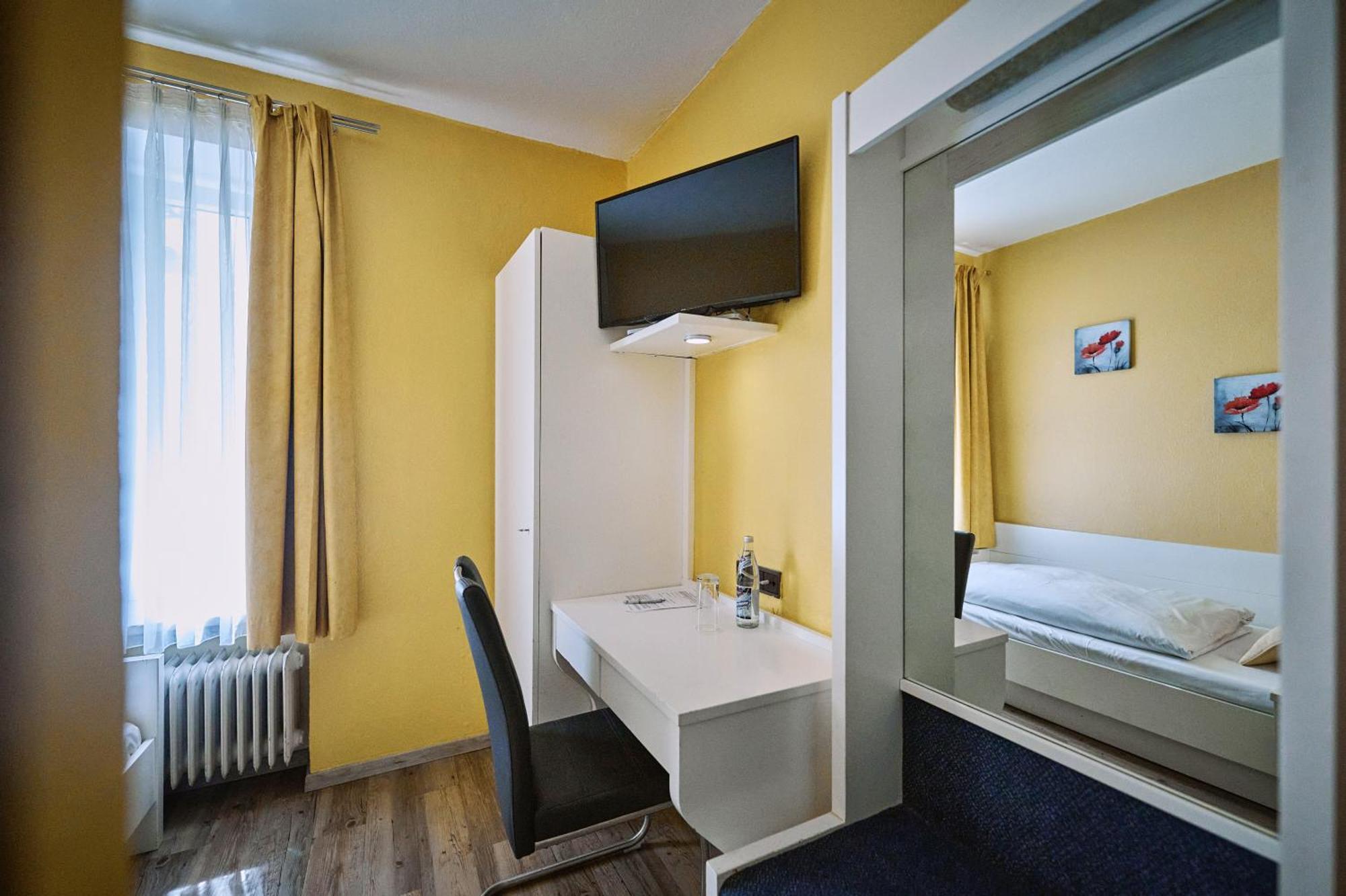Herdegen Rooms - Self Check-In Пасау Екстериор снимка